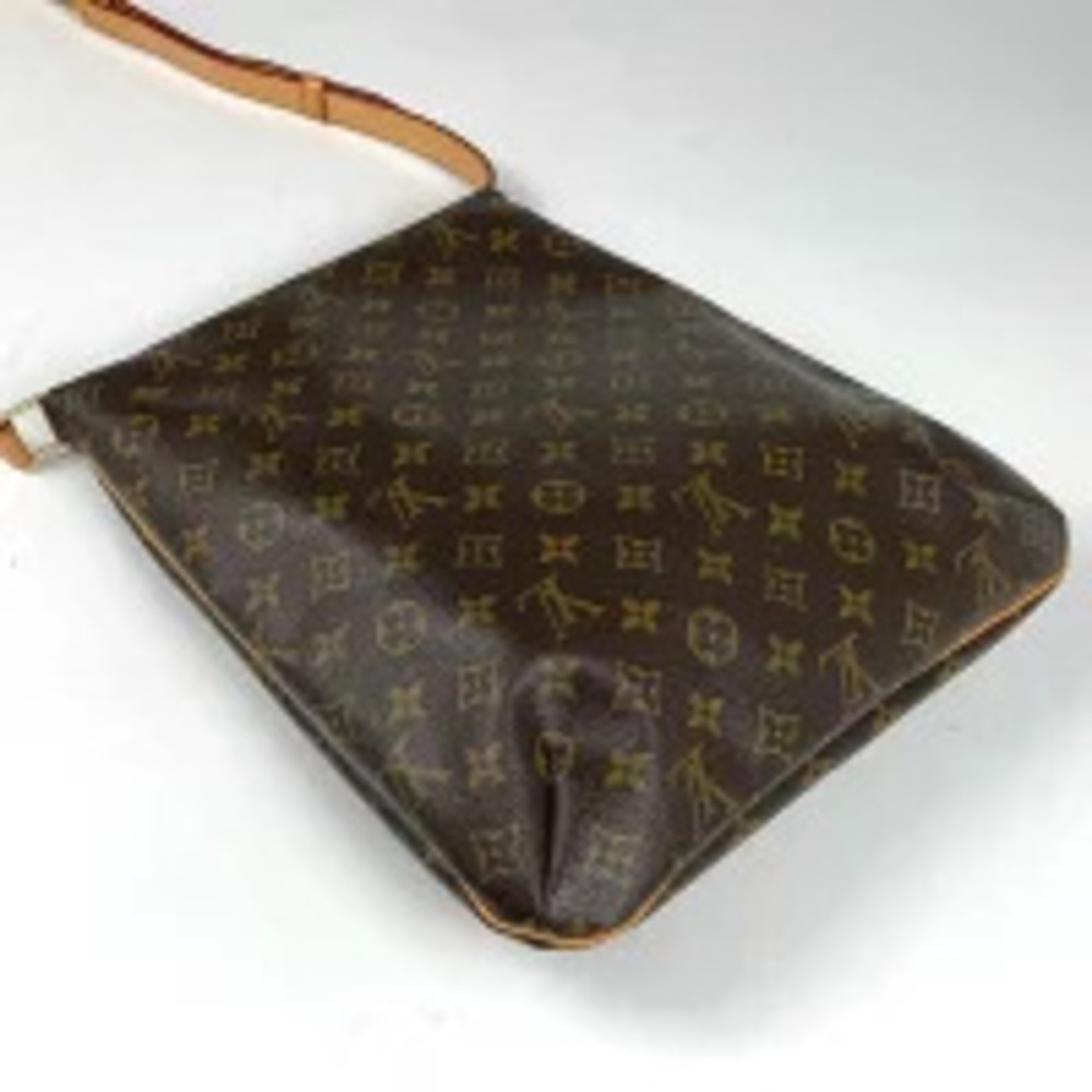 Louis Vuitton Crossbody Musette Shoulder Brown Bag Monogram